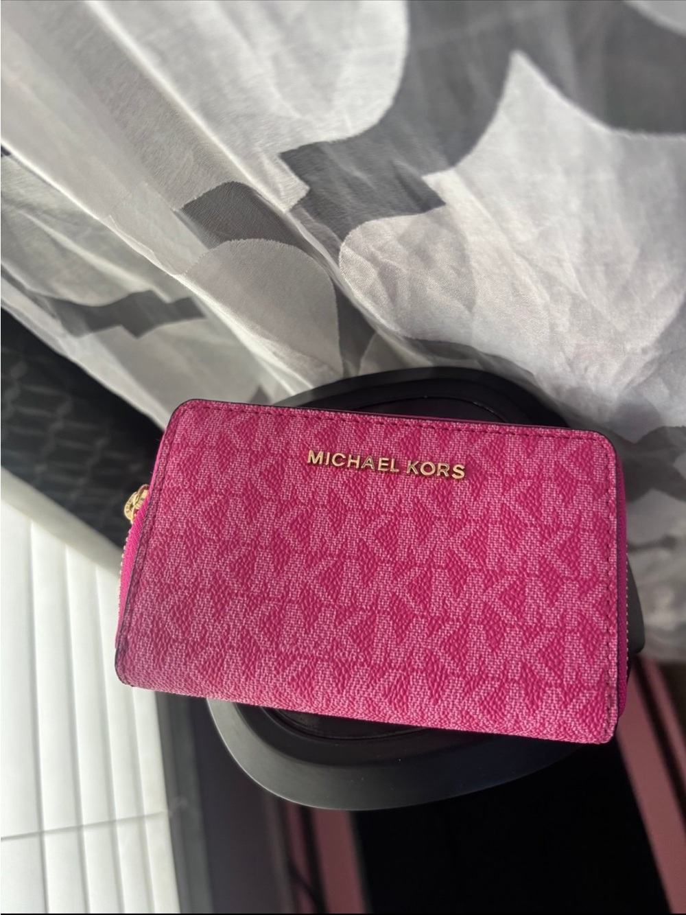Michael Kors Pink  Zip Wallet